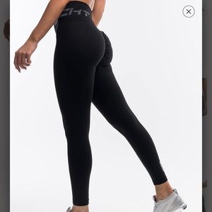 Alphalete leggins and echt